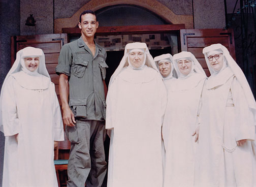 white_vietnam_nuns.jpg