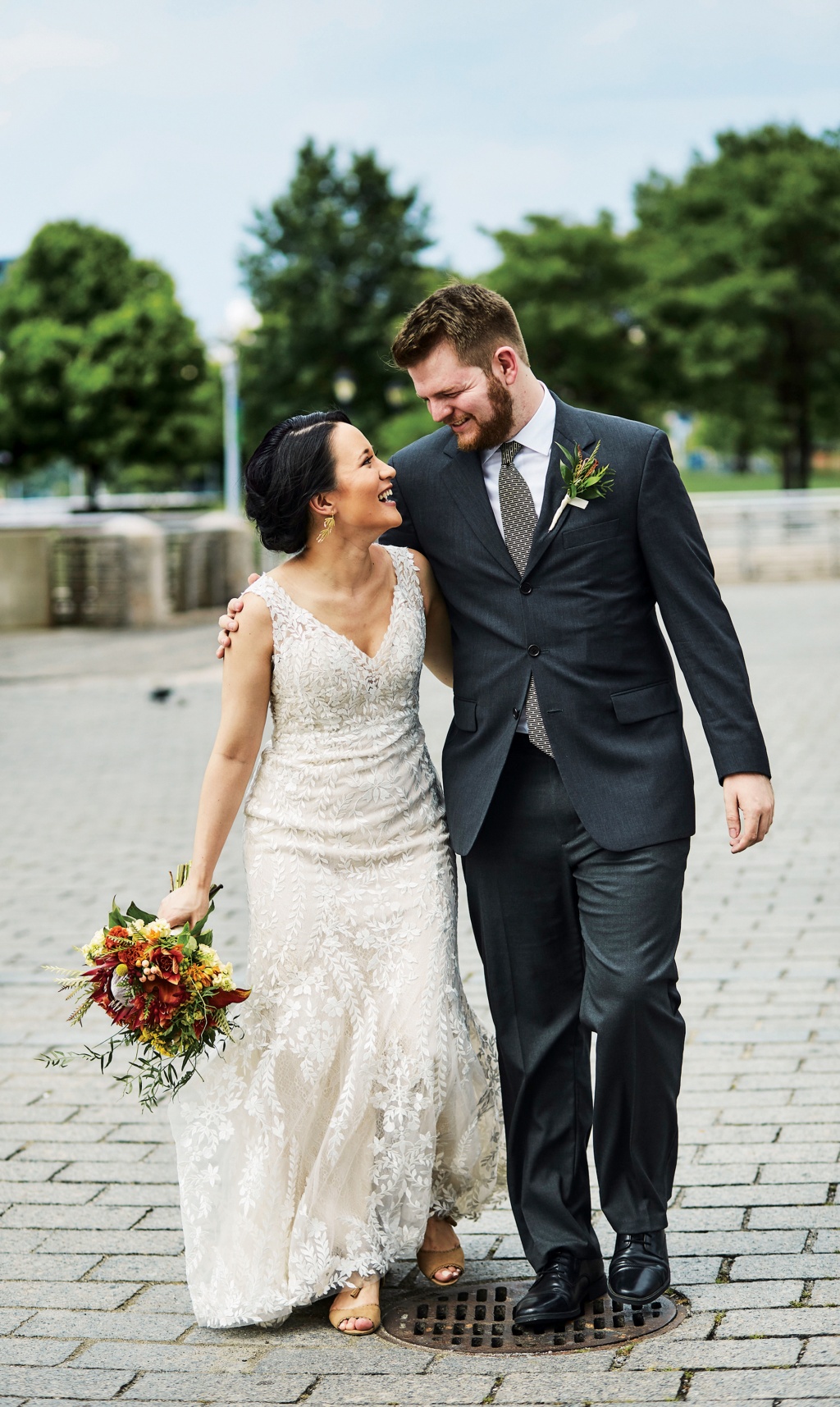 Photo of Patrick Cox ’14 and Nicole Peterson ’14 wedding