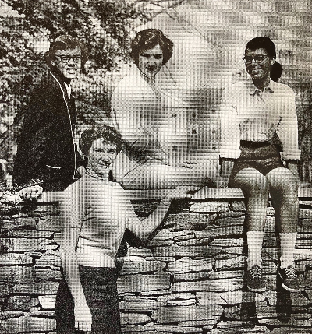 Photo of Marva E. Dates Belt, Loretta Dates Sheilds, Marjorie Filson Zettler and Mary Ann Filson Smith