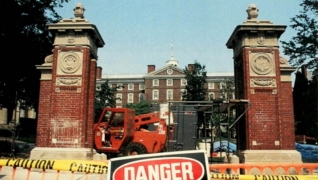 Brown's Van Wickle Gates under repair in 1995