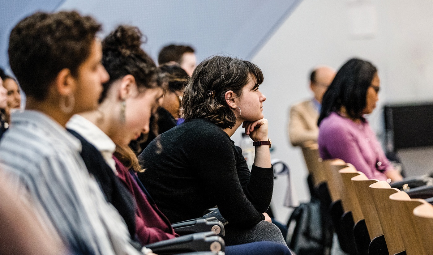 Audience listens to James Forman ’88