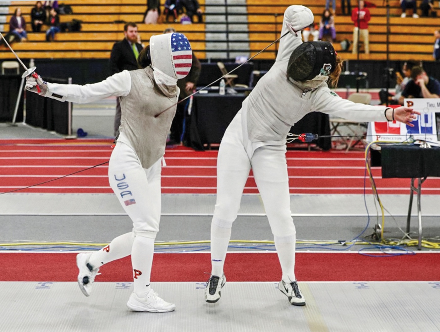 Fencer Anna Susini ’22 in action