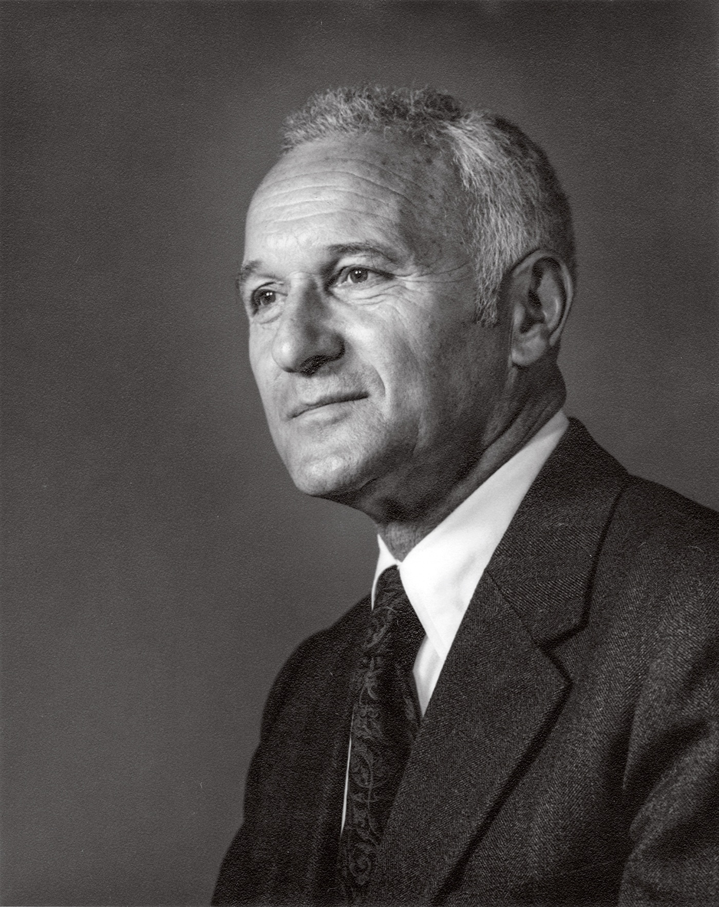 photo portrait of Sidney Gottlieb