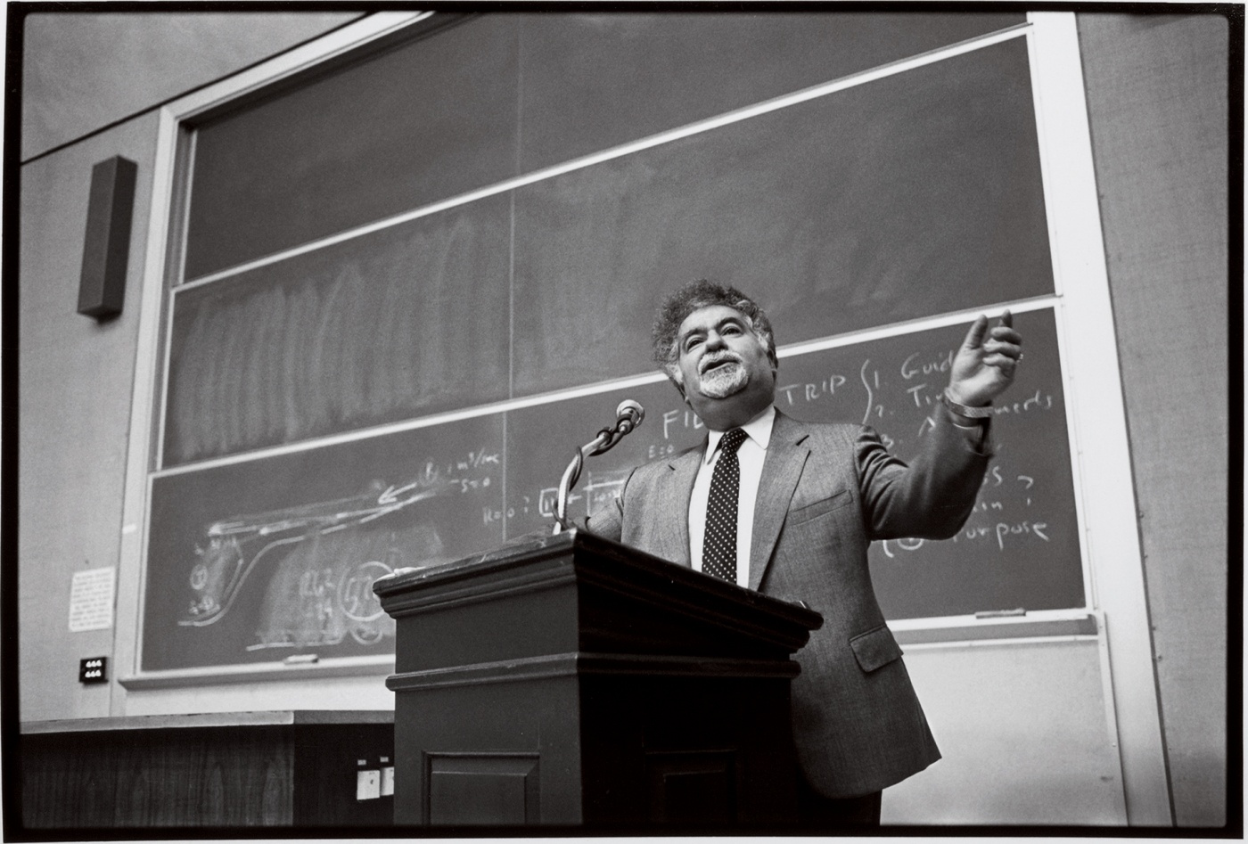 Vartan Gregorian teaching a class