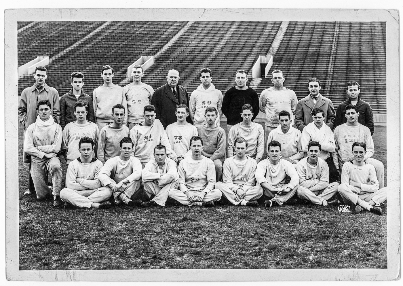 Image of 1940 Brown track team