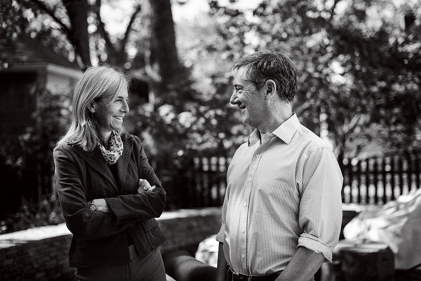 Portrait of Jen Friedman ’92, ’96 MD and Jonathan Kurtis ’89, ’95, ’96 MD