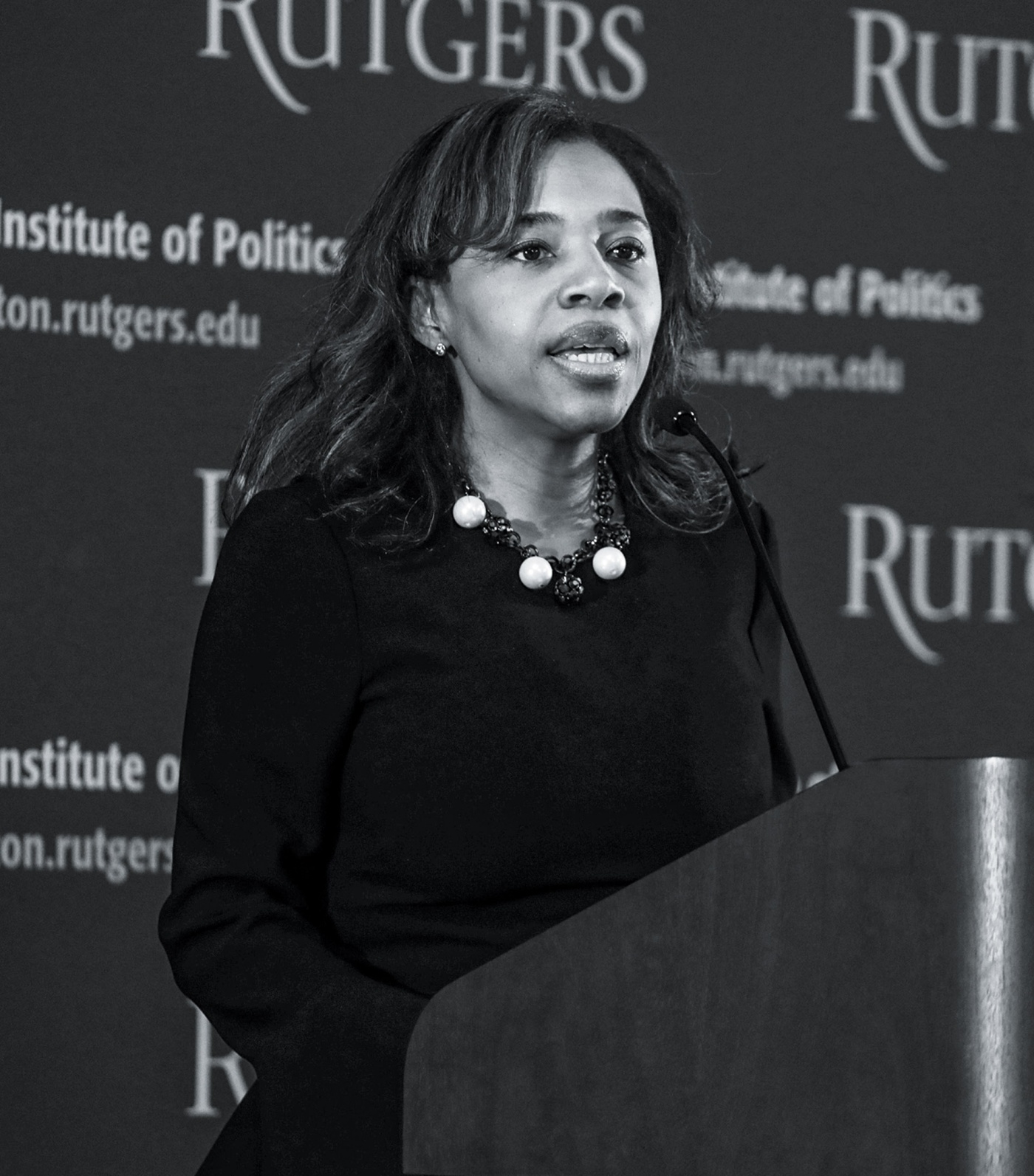 Image of Tahesha Way speaking at a podium