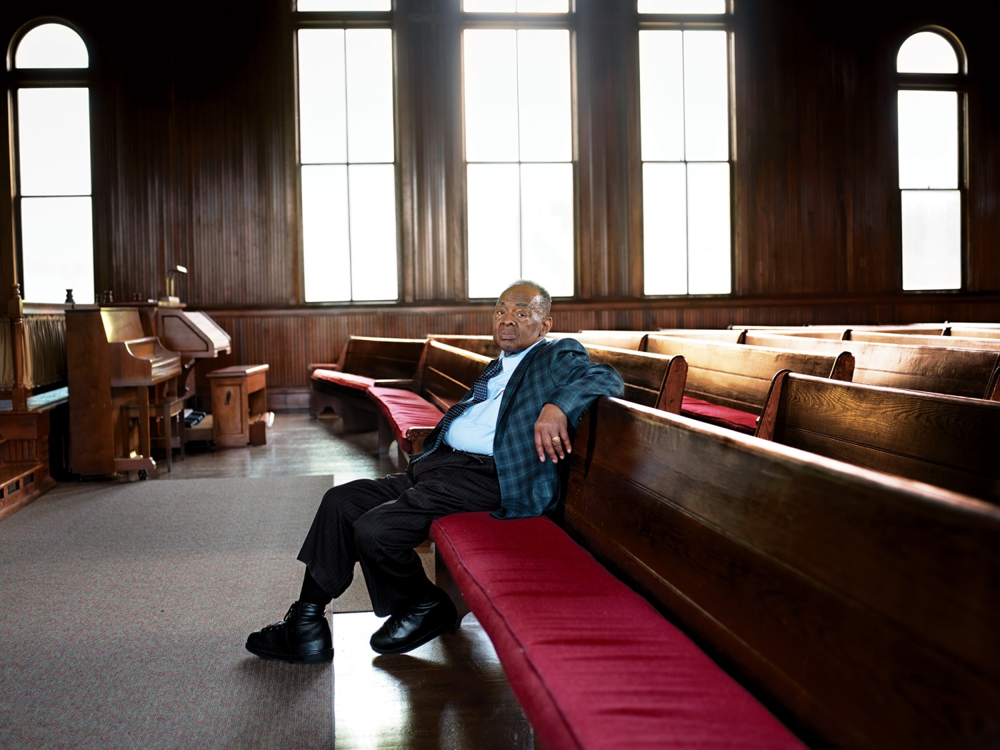 photo of Dr Smith in the chapel at Tougaloo College
