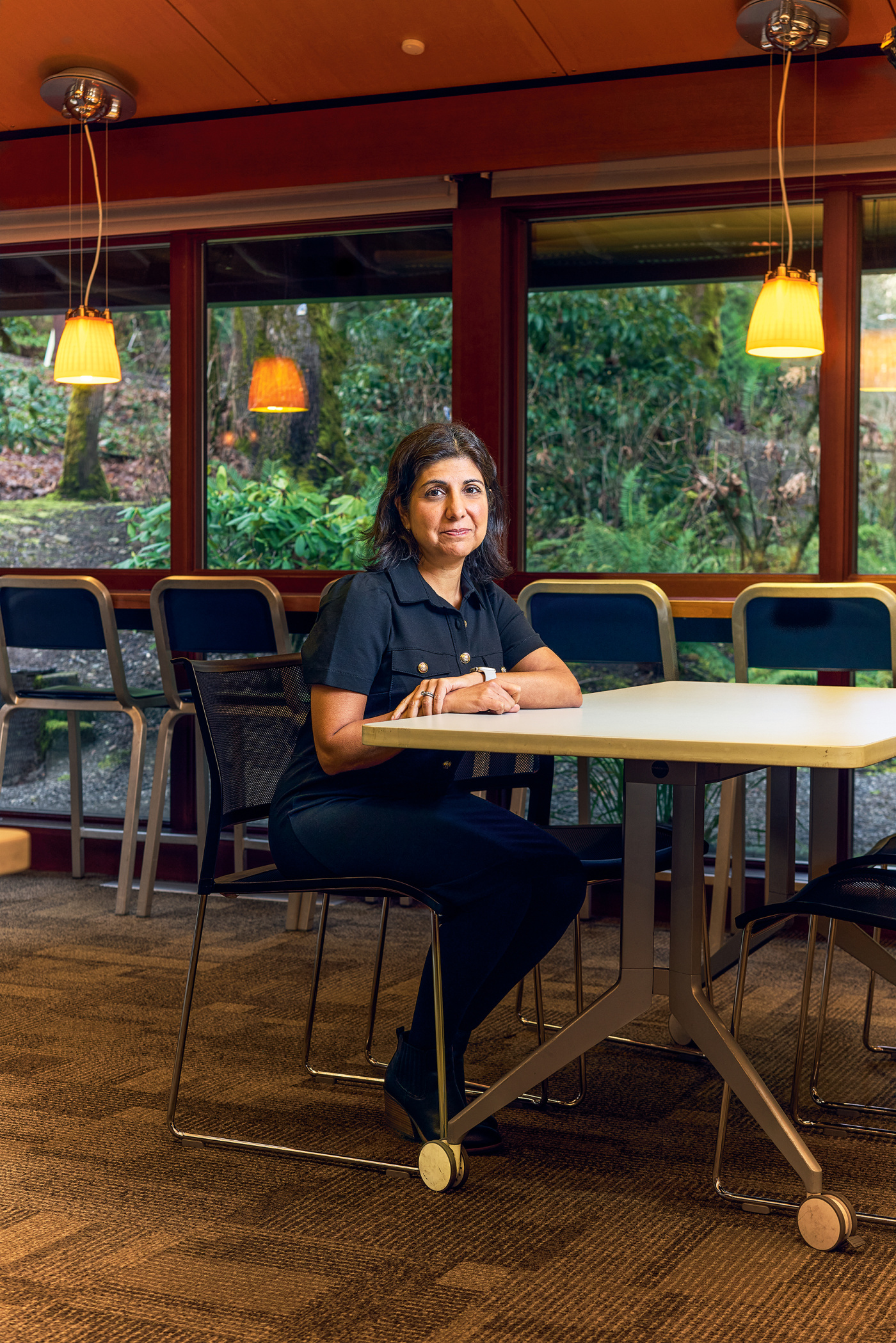 portrait of Dr Nisha Bansal &rsquo;99
