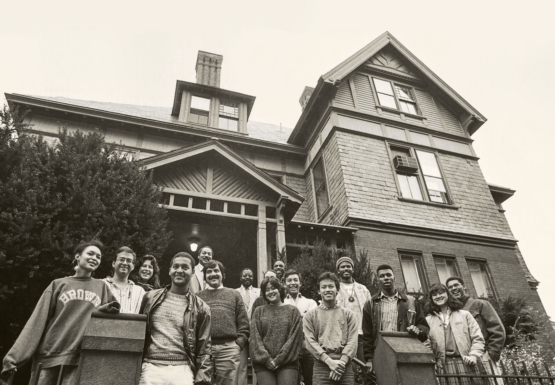 Students in front of Partridge Hall