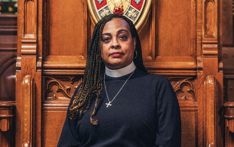 Image of Bishop Paula Clark