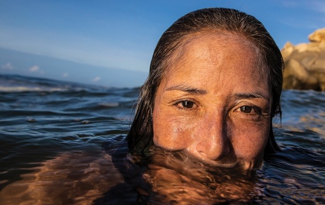 Sachi Cunningham selfie in the water