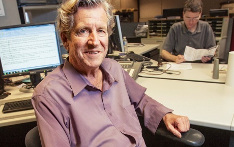 photo of Bill Reynolds in the ProJo office