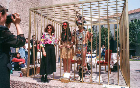 Fusco with Gómez-Peña as fictional members of the “Guatinaui” tribe, in Madrid in 1992. 